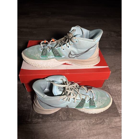 Nike Kyrie 7 Copa Men\'s Athletic Sneakers Size 10.5 Multicolor, CQ9326-402 main image 2